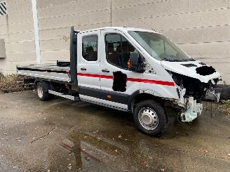 Sloopauto Ford Transit Transit Ch.Cab/Pick-up 2.2 TDCi 16V Euro 6 RWD CHP  Diesel 2.198cc 114kW (155pk) RWD 2015/2
