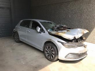Salvage car Volkswagen Golf VIII (CD1) Hatchback 2021 2.0 TDI BlueMotion 16V Hatchback  Diesel 1.968cc 85kW (116pk) FWD 2021/9
