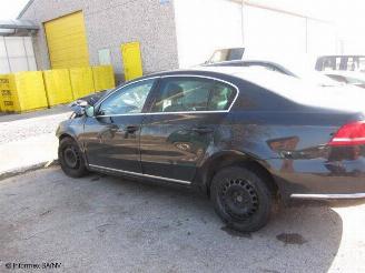 Vrakbiler auto Volkswagen Passat 2000cc diesel 2012/1
