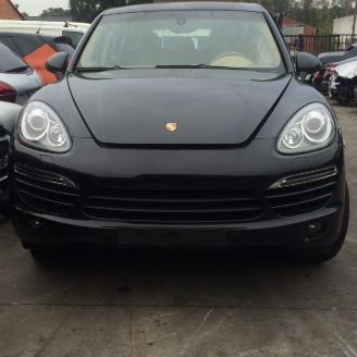 Purkuautot passenger cars Porsche Cayenne  2012/1