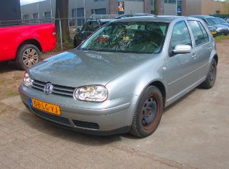  Volkswagen Golf  2003/1